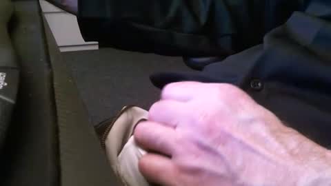 Snapshot of wrangleat0r chatting on 12/04/25, 01:48 wrangleat0r online show from 12/04/25, 01:48