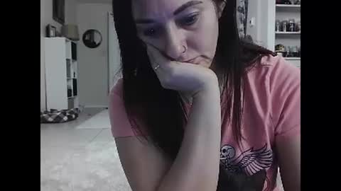 Snapshot of wrenleigh chatting on 12/11/24, 10:03 Crystal Lake online show from 12/11/24, 10:03