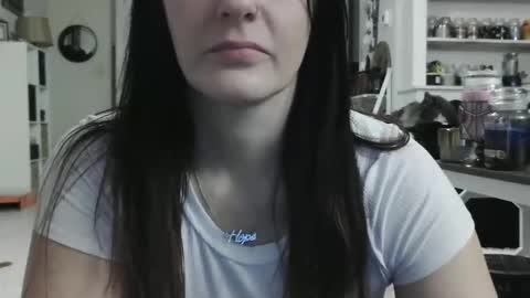 Snapshot of wrenleigh chatting on 01/18/25, 09:34 Crystal Lake online show from 01/18/25, 09:34