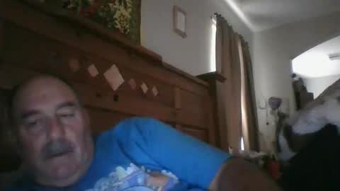Snapshot of wtng4u chatting on 10/10/25, 06:29 wtng4u online show from 10/10/25, 06:29