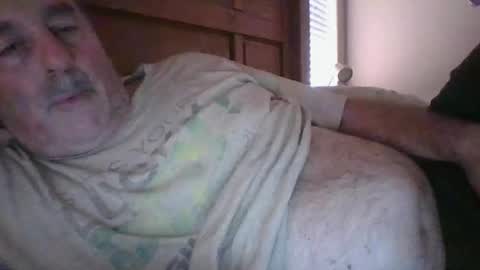 Snapshot of wtng4u chatting on 07/19/26, 07:28 wtng4u online show from 07/19/26, 07:28