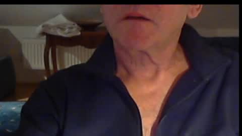 Snapshot of wuki123 chatting on 02/07/25, 07:49 Wuki online show from 02/07/25, 07:49