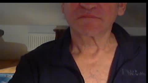 Snapshot of wuki123 chatting on 02/21/25, 10:48 Wuki online show from 02/21/25, 10:48