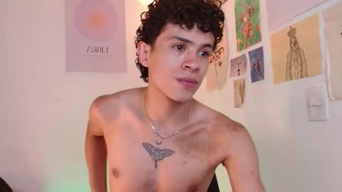Snapshot of wyatt_444 chatting on 12/17/24, 11:38 wyatt online show from 12/17/24, 11:38