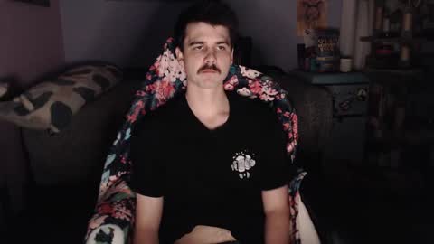 Snapshot of wyattfans_ chatting on 09/25/25, 02:37 Wyatt online show from 09/25/25, 02:37