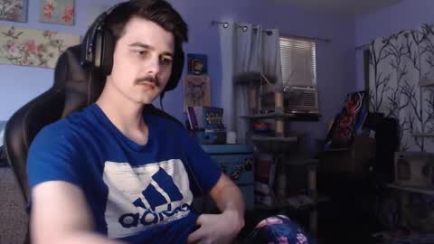 Snapshot of wyattfans_ chatting on 09/29/25, 06:35 Wyatt online show from 09/29/25, 06:35