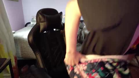 Snapshot of wyattfans_ chatting on 10/10/25, 09:58 Wyatt online show from 10/10/25, 09:58