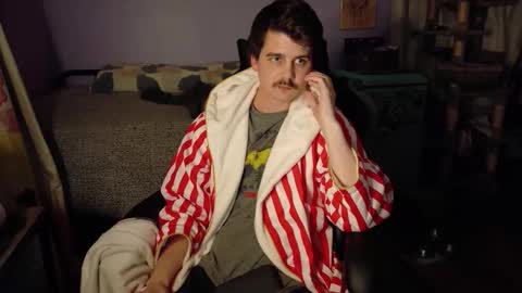 Snapshot of wyattfans_ chatting on 11/06/25, 07:09 Wyatt online show from 11/06/25, 07:09