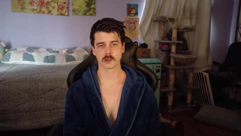 Snapshot of wyattfans_ chatting on 01/12/26, 07:41 Wyatt online show from 01/12/26, 07:41