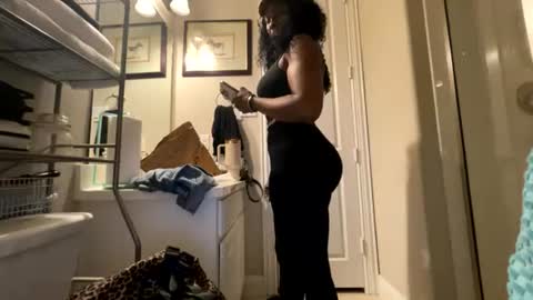 Wynter Heat online show from 08/03/26, 06:45