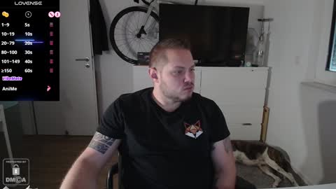 Snapshot of x19marco93x chatting on 01/02/25, 12:03 x19marco93x online show from 01/02/25, 12:03