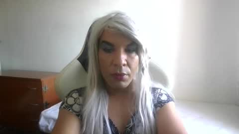 Xeranessa online show from 09/22/25, 11:56