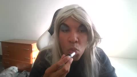 Xeranessa online show from 09/23/25, 08:39