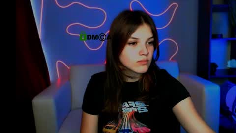 Snapshot of x_alexia_x chatting on 05/18/26, 11:05 x_alexia_x online show from 05/18/26, 11:05