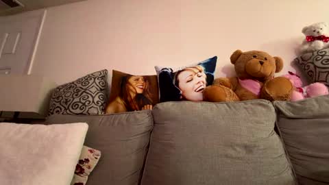 Mariah  online show from 10/21/25, 11:38