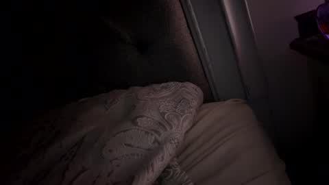 Mariah  online show from 11/26/25, 04:35