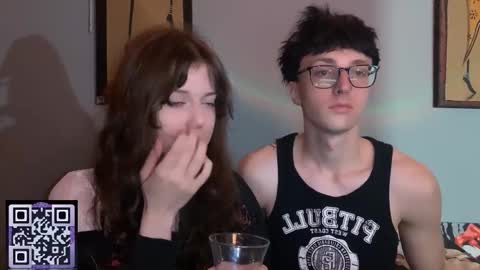 Philipp and Este online show from 09/19/25, 07:36