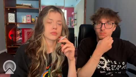 Philipp and Este online show from 05/29/26, 05:05