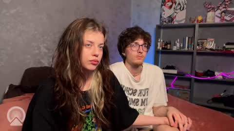 Philipp and Este online show from 06/25/26, 12:54