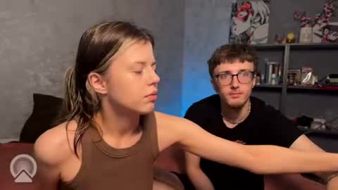 Philipp and Este online show from 07/12/26, 06:26