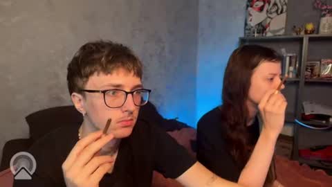 Philipp and Este online show from 07/21/26, 09:33