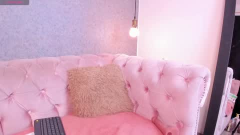 x_milu online show from 01/09/25, 10:52