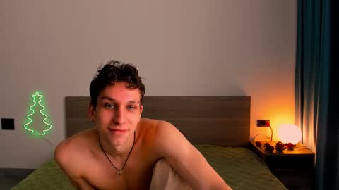 Snapshot of x_nile chatting on 11/16/25, 01:55 Nile online show from 11/16/25, 01:55