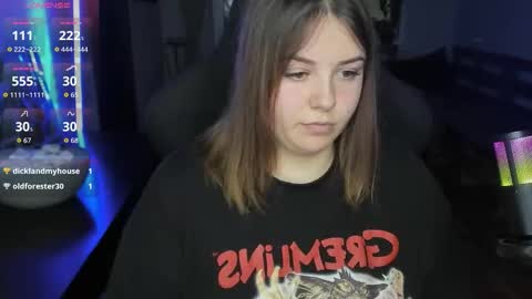 Snapshot of x_nirvana_x chatting on 10/16/25, 03:51 LOVE NERDS ONLY online show from 10/16/25, 03:51