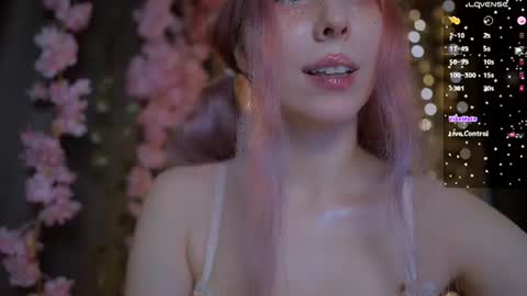 Lucy online show from 07/11/26, 04:32