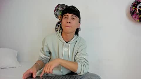 xaanderGrey online show from 10/09/25, 07:56