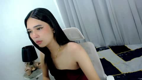 Snapshot of xairah_doux chatting on 04/09/26, 06:02 xairah_doux online show from 04/09/26, 06:02