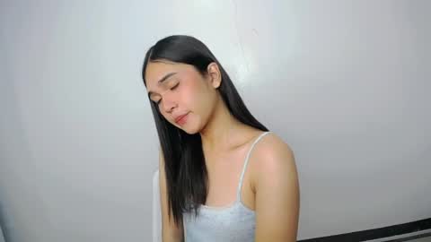 Snapshot of xairah_doux chatting on 05/15/26, 11:01 xairah_doux online show from 05/15/26, 11:01