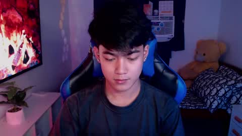 Snapshot of xaldrian_destroyer chatting on 01/04/25, 03:28 Prince Aldrian online show from 01/04/25, 03:28