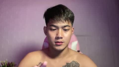 Snapshot of xaldrian_destroyer chatting on 09/30/25, 11:04 Prince Aldrian online show from 09/30/25, 11:04