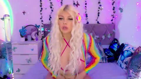 Snapshot of xalexax chatting on 05/30/26, 07:00 sooo hey im Sperm Mystik from Fuckistan i want you full my all holes bcs i have penis fever online show from 05/30/26, 07:00