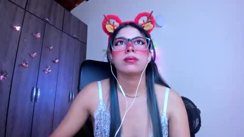 XALLYSONX online show from 12/25/24, 01:51