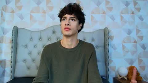 Snapshot of xam_collen chatting on 10/10/25, 12:15 xam_collen online show from 10/10/25, 12:15