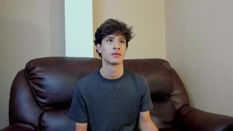 Snapshot of xam_collen chatting on 11/12/25, 04:29 xam_collen online show from 11/12/25, 04:29