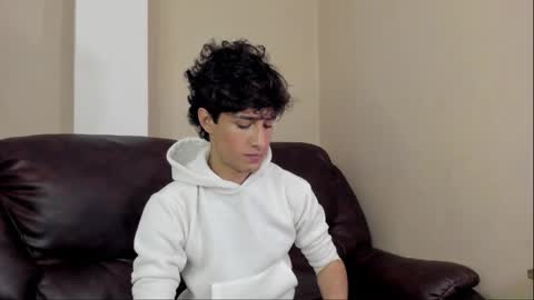 Snapshot of xam_collen chatting on 11/29/25, 04:10 xam_collen online show from 11/29/25, 04:10