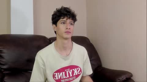 Snapshot of xam_collen chatting on 12/02/25, 03:40 xam_collen online show from 12/02/25, 03:40