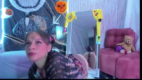 Snapshot of xamabtlee0107 chatting on 10/18/25, 07:09 xamabtlee0107 online show from 10/18/25, 07:09