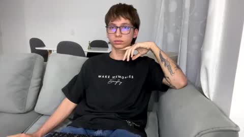 Xam online show from 02/24/25, 01:24