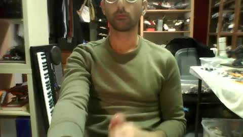 xander4369 online show from 03/04/25, 05:24