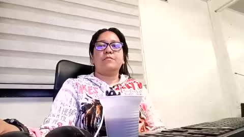 Snapshot of xander_taylor_ chatting on 10/15/25, 04:23 xander_taylor_ online show from 10/15/25, 04:23