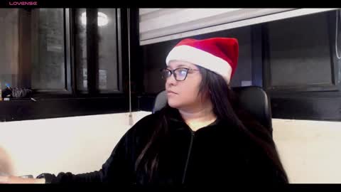 xander_taylor_ online show from 12/16/25, 04:50