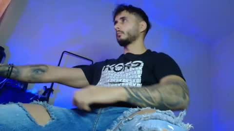 Snapshot of xandercagex chatting on 11/26/25, 08:48 XanderCageX online show from 11/26/25, 08:48