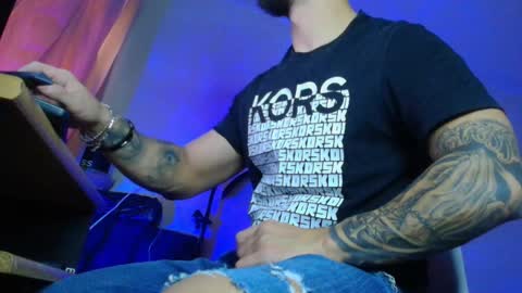 Snapshot of xandercagex chatting on 12/02/25, 09:14 XanderCageX online show from 12/02/25, 09:14