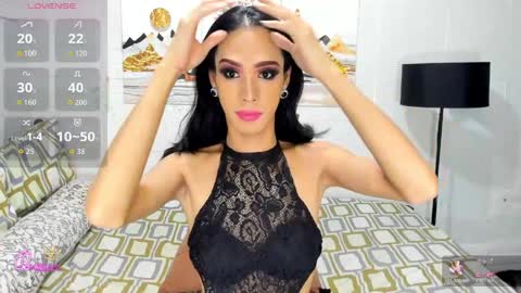 Snapshot of xangel0fcumx chatting on 04/10/26, 10:53 Aliyah online show from 04/10/26, 10:53