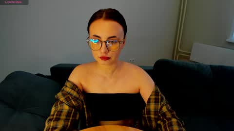 Snapshot of xapka_lapka chatting on 05/22/26, 07:04 Alice online show from 05/22/26, 07:04