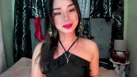 Snapshot of xaurora_fantacyx chatting on 01/21/25, 02:43 aurora online show from 01/21/25, 02:43